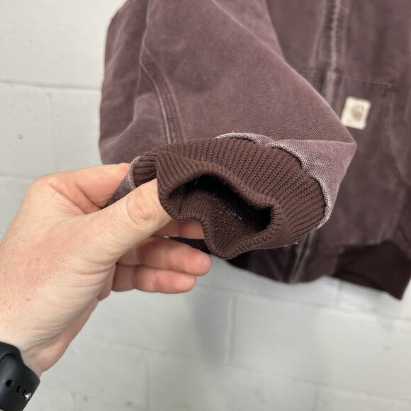 Vintage Carhartt Quilted Hooded Jacket “Burgundy/Wine” J06 - Picture 7 of 13